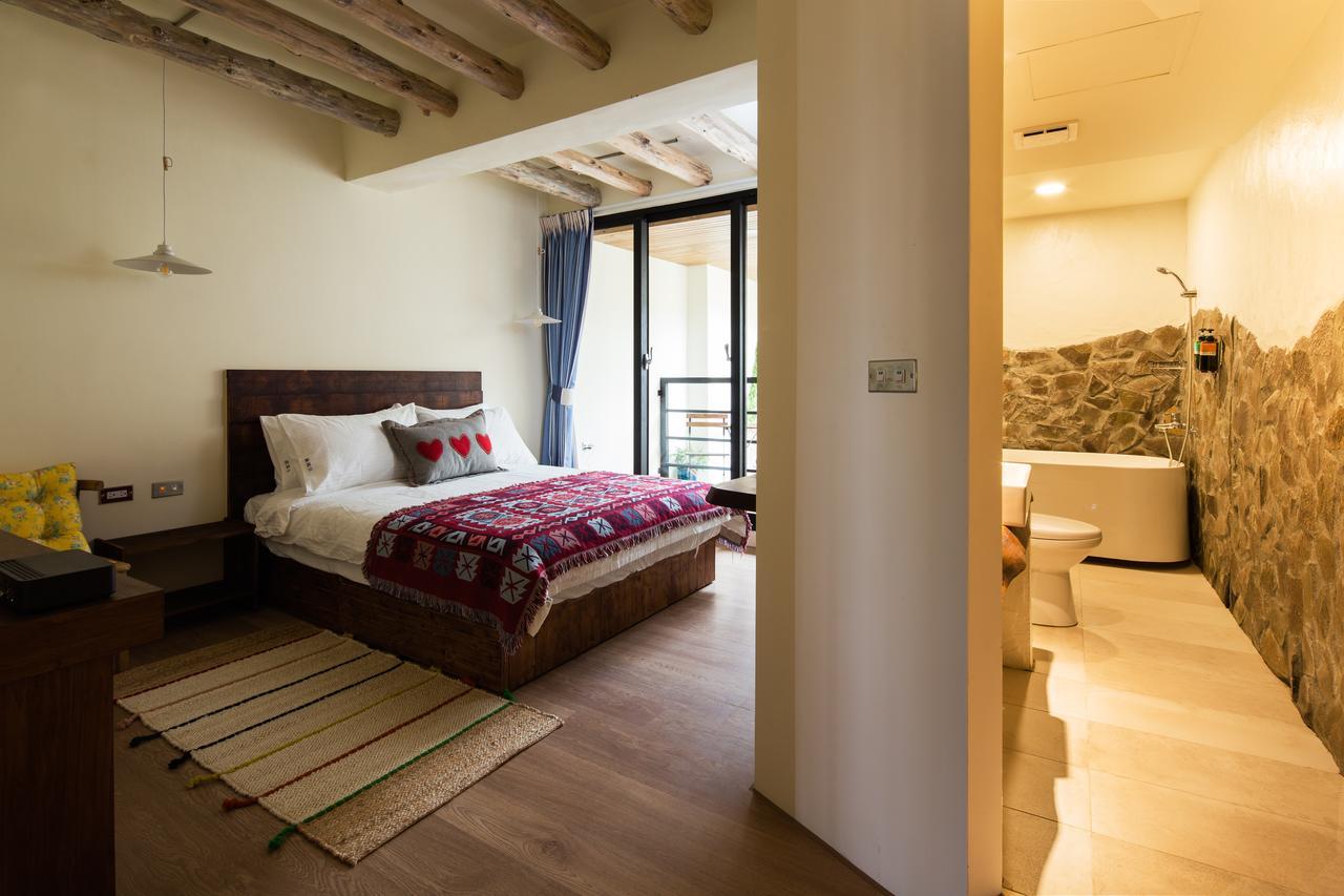 Haku Beach Days Inn Нанвань Екстер'єр фото