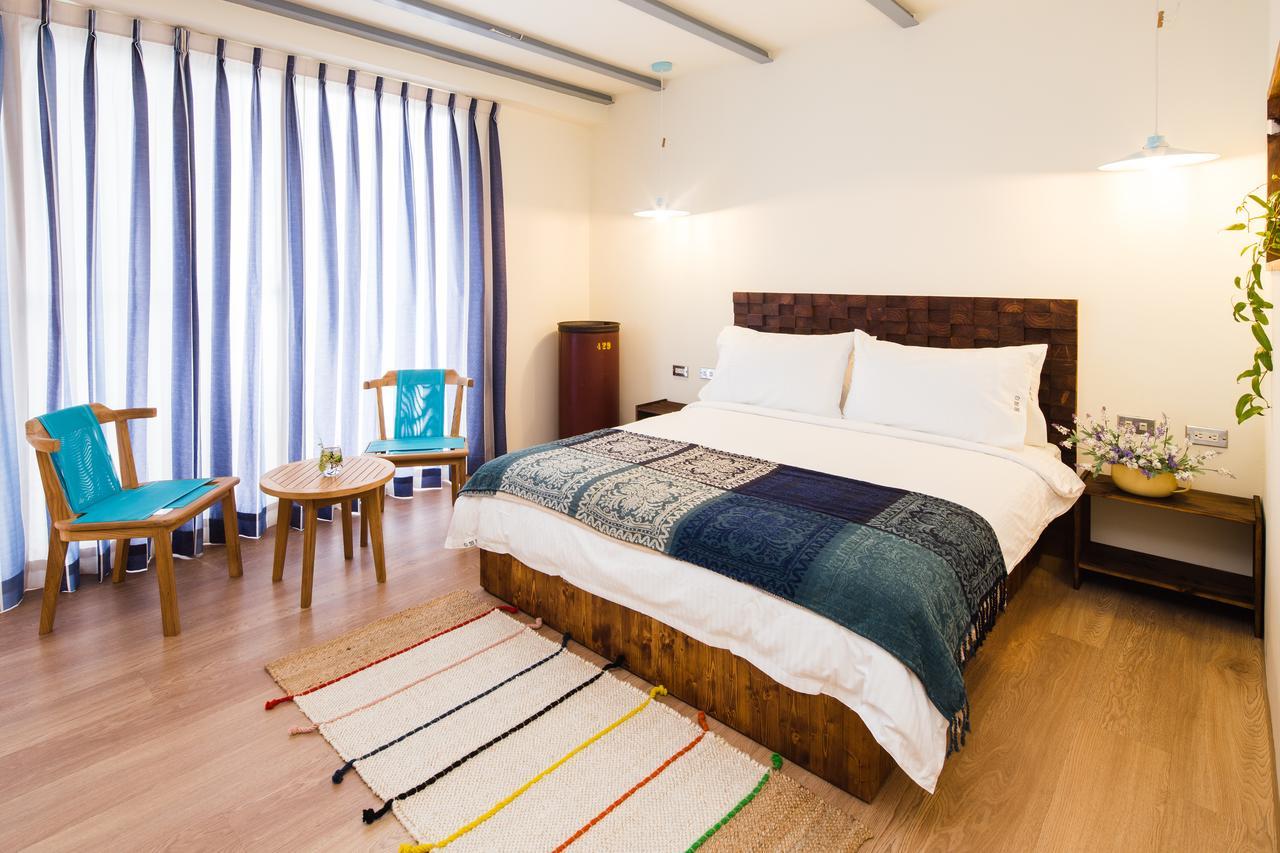 Haku Beach Days Inn Нанвань Екстер'єр фото